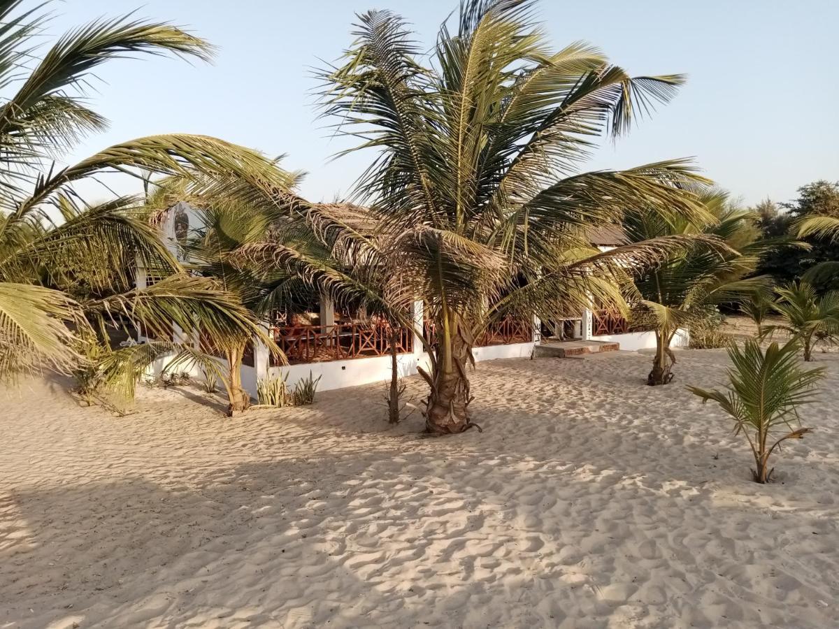 Kinkiliba Beach Lodge Sanyang Exterior photo